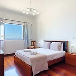 Guestready - Spacious With Sea Views