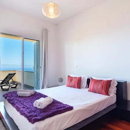 Guestready - Spacious With Sea Views 別荘