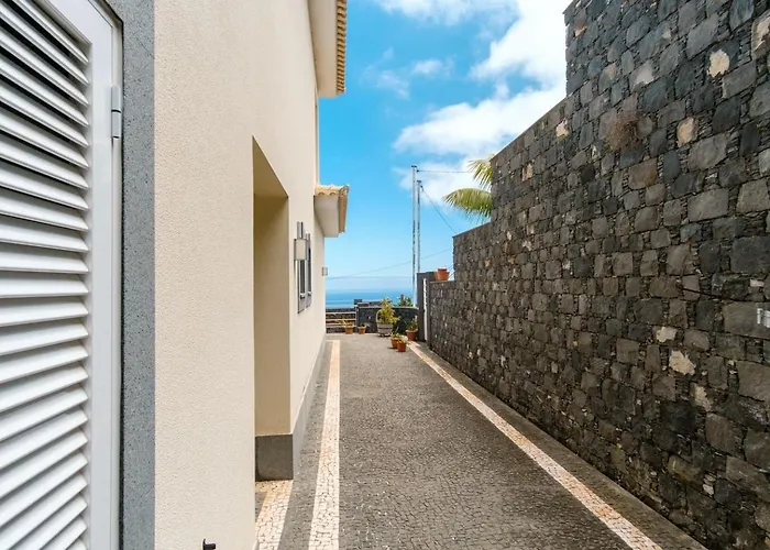 Guestready - Spacious With Sea Views Vakantiehuis Caniço