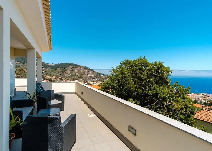 Guestready - Spacious With Sea Views *